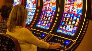 Slots ဂိမ်း Reels နှင့် Payline ရှင်းလင်းချက်
